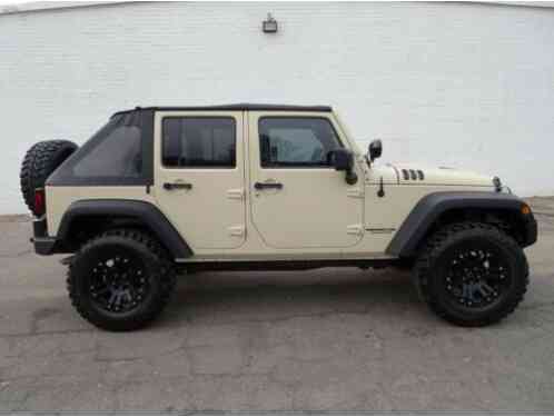 Jeep Wrangler Unlimited Rubicon (2011)