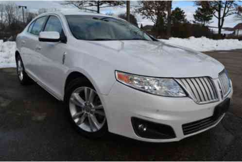 Lincoln MKS PLUS PACKAGE-EDITION (2011)