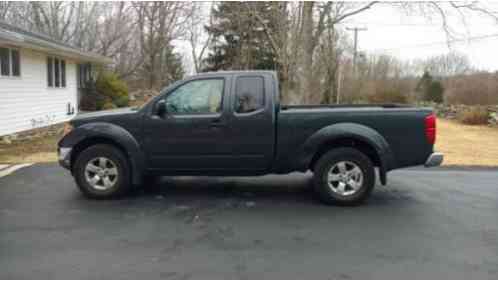 Nissan Frontier SV Extended Cab (2011)