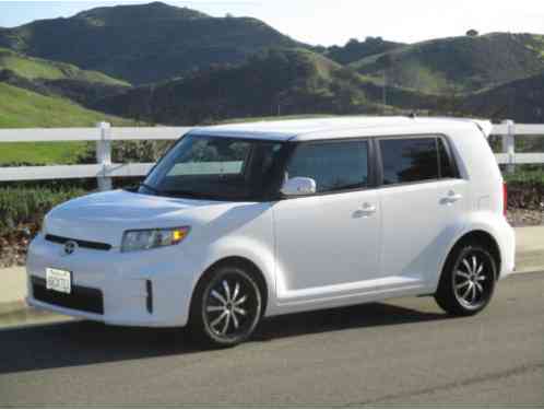 Scion xB Rear Spoiler (2011)