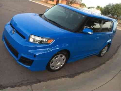 2011 Scion xB Release Series #721 of 2000