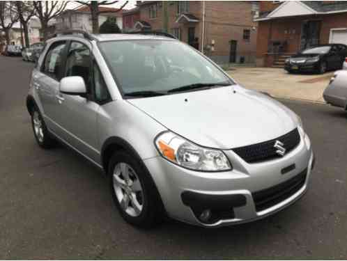 Suzuki SX4 Crossover Hatchback (2011)