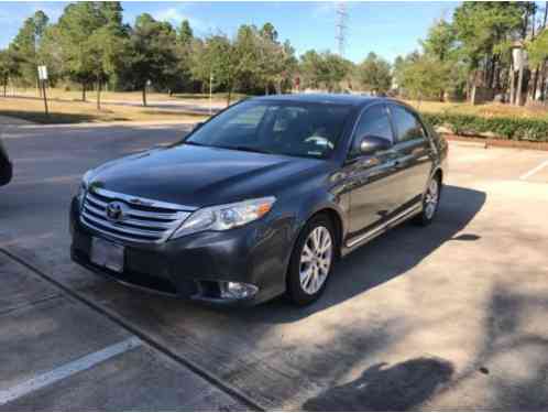 2011 Toyota Avalon Base Sedan 4-Door