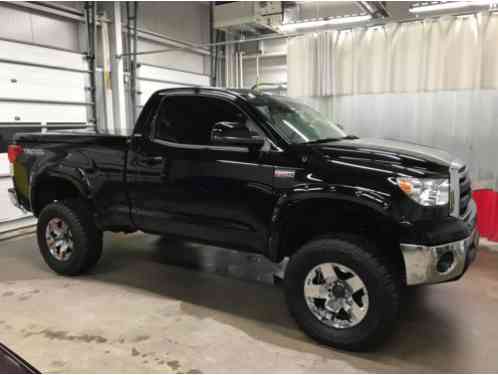 2011 Toyota Tundra SR5 Standard Cab 2 Door