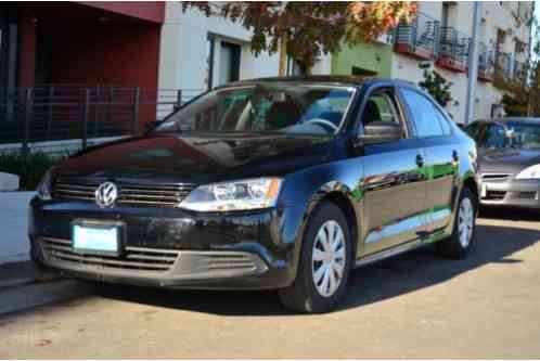 Volkswagen Jetta 4dr Auto S (2011)