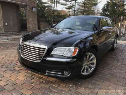 Chrysler 300 Series 300 (2012)