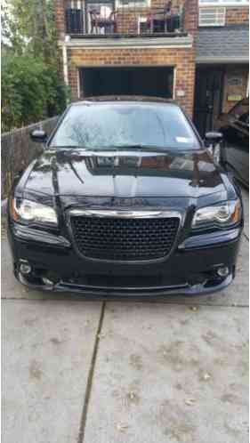 Chrysler 300 Series SRT (2012)