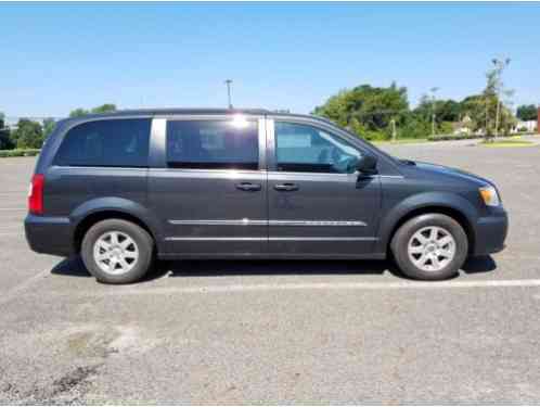 Chrysler Town & Country 3. 6 (2012)