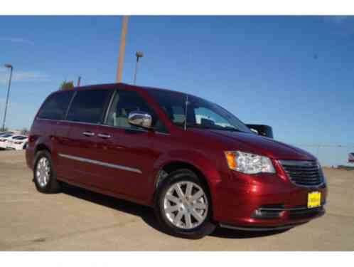 2012 Chrysler Town & Country Touring-L