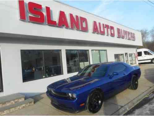 Dodge Challenger SXT (2012)