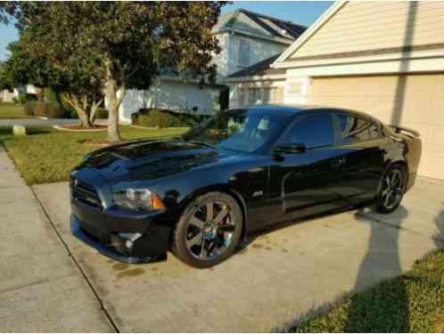 Dodge Charger SRT8 (2012)