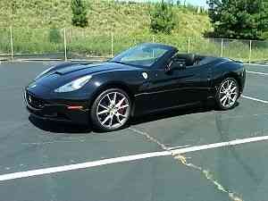 Ferrari California -- (2012)