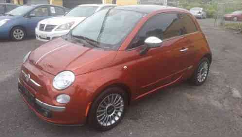 2012 Fiat 500 Lounge Hatchback 2-Door