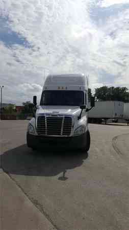 FREIGHTLINER CASCADIA 125 (2012)