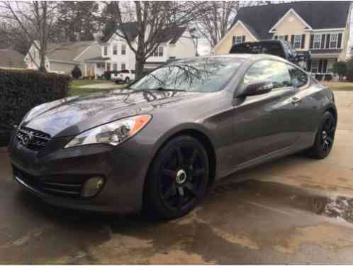 2012 Hyundai Genesis Grand Touring Coupe