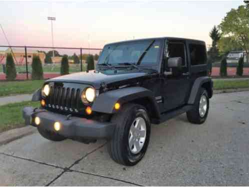 Jeep Wrangler Sport Sport Utility (2012)