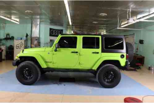 Jeep Wrangler Unlimited Sahara (2012)