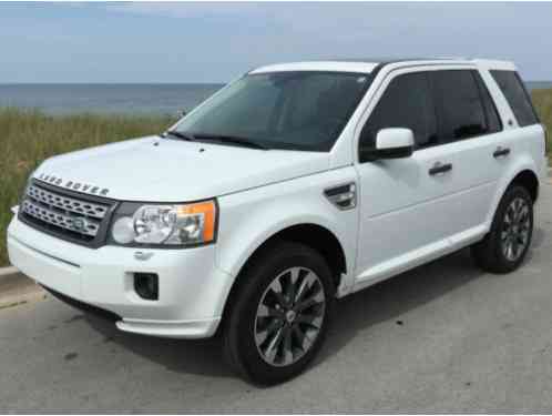 2012 Land Rover LR2 HSE Lux Sport Utility 4-Door