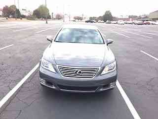 Lexus LS (2012)