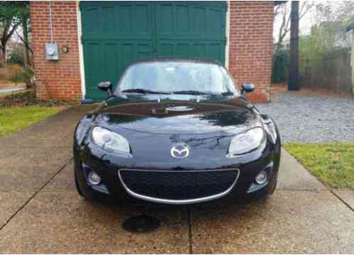 Mazda MX-5 Miata Grand Touring (2012)