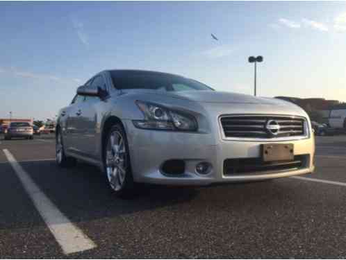 2012 Nissan Maxima SV