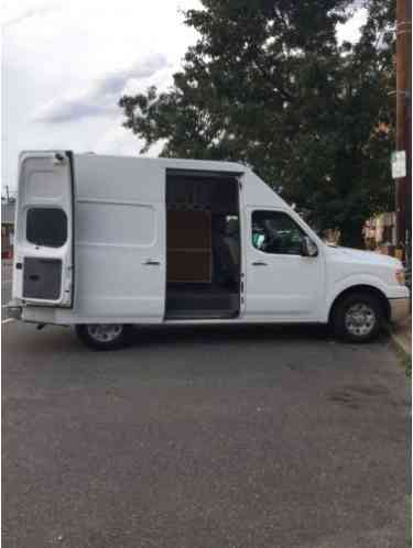 2012 Nissan NV SV Standard Cargo Van 3-Door