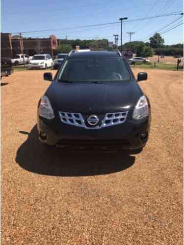 2012 Nissan Rogue S FWD Krom Edition