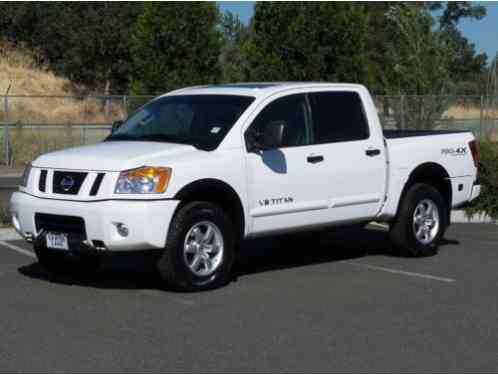 Nissan Titan Pro-4x (2012)