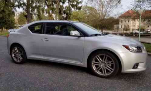 Scion tC (2012)