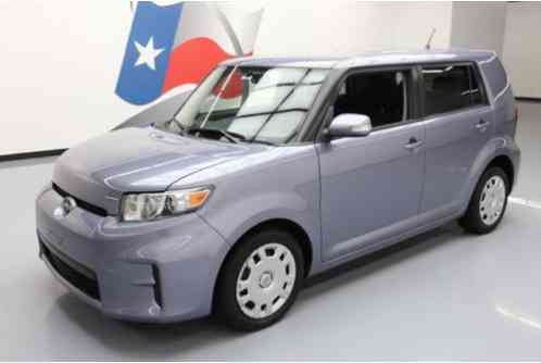 Scion xB Base Wagon 4-Door (2012)