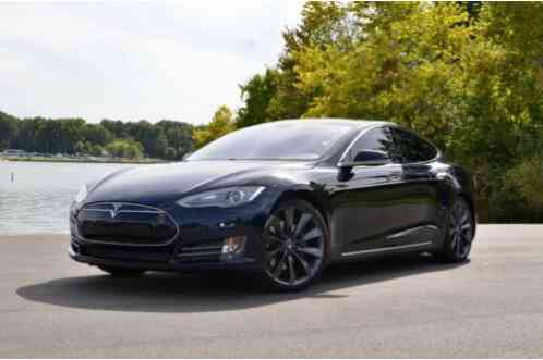 2012 Tesla Model S P85 - Rare Dark Blue