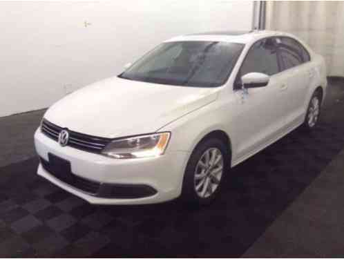 2012 Volkswagen Jetta SE Sedan 4-Door Alloy Sunroof Leather Salvage