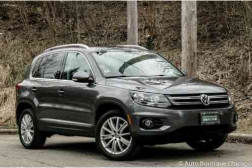 Volkswagen Tiguan 2. 0T SEL 4Motion (2012)