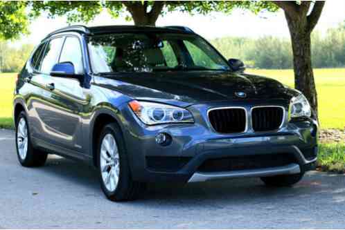 BMW X1 xDrive28i Sport Utility (2013)