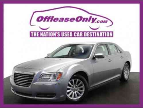 2013 Chrysler 300 Series Base RWD