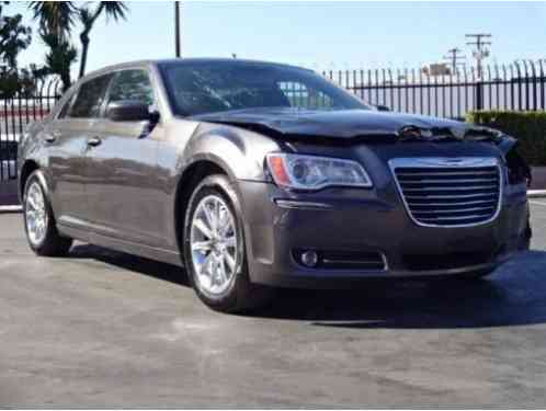 Chrysler 300 Series Sedan (2013)