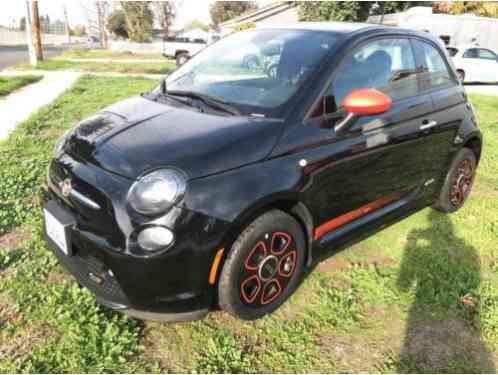 2013 Fiat 500 E Hatchback 2-Door