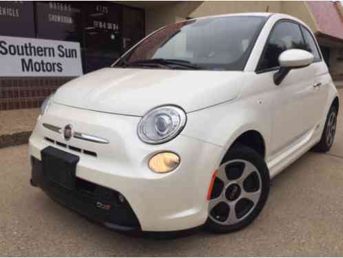 2013 Fiat 500 E Hatchback 2-Door