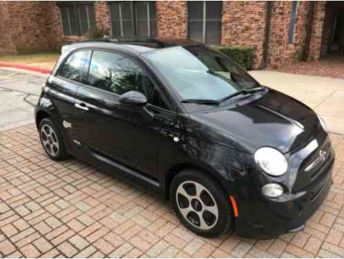 Fiat 500 E Hatchback 2-Door (2013)