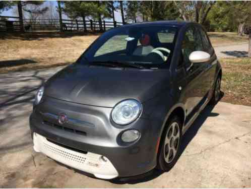 Fiat 500 E Hatchback 2-Door (2013)