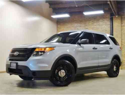 Ford Explorer Police 4WD (2013)