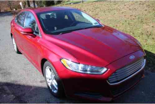 Ford Fusion SE (2013)