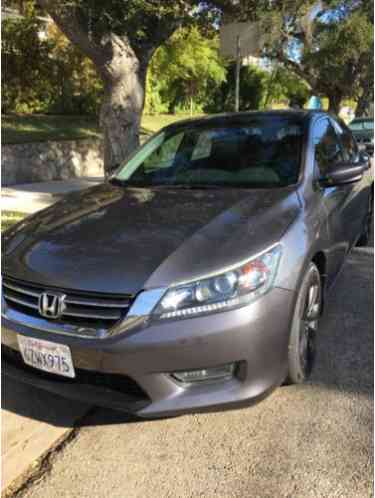 Honda Accord (2013)