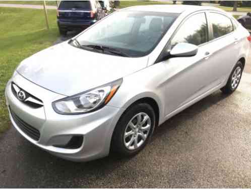 Hyundai Accent (2013)