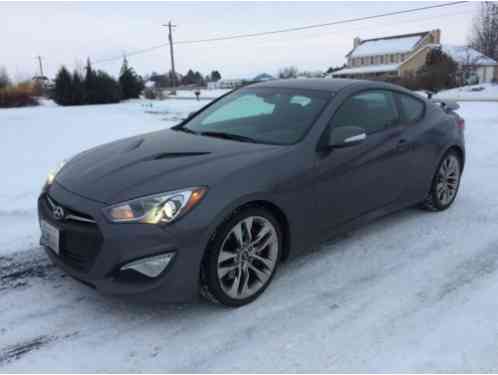 2013 Hyundai Genesis 3. 8 Track Coupe 2-Door