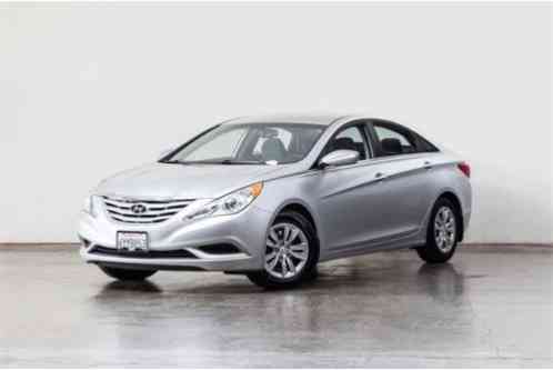 Hyundai Sonata GLS (2013)