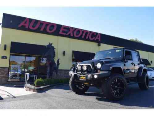 2013 Jeep Wrangler Unlimited Sahara Sport Utility 4-Door