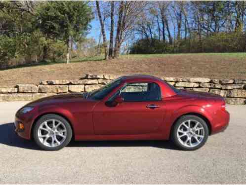 2013 Mazda MX-5 Miata Grand Touring Convertible 2-Door