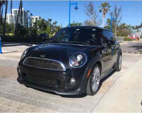 Mini Cooper John Cooper work sports (2013)