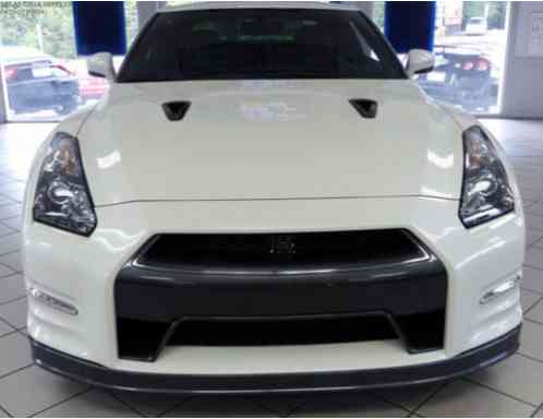 Nissan GT-R 2dr Coupe Black Edition (2013)